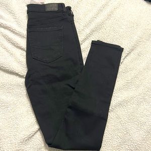 black skinny jeans